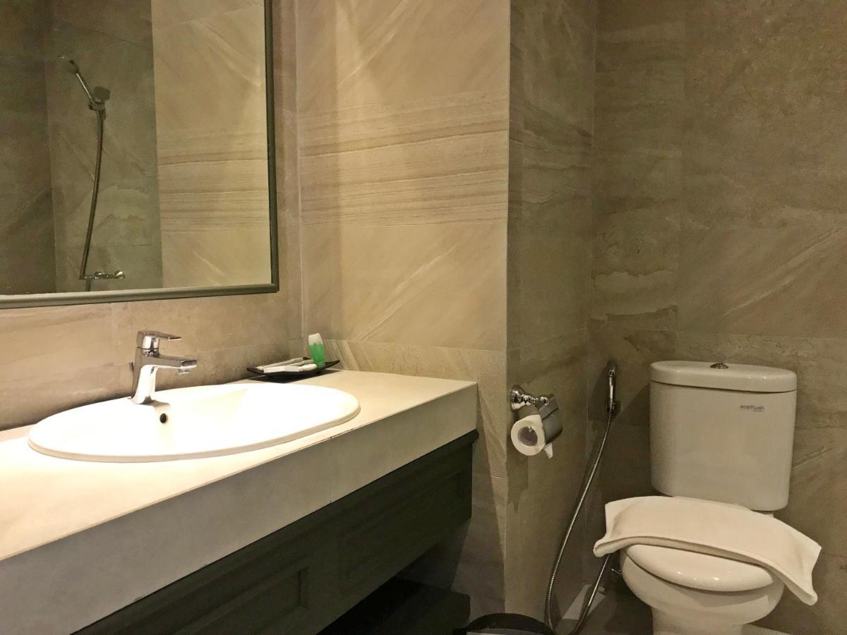 Hotel Shalva Jakarta Eksteriør billede