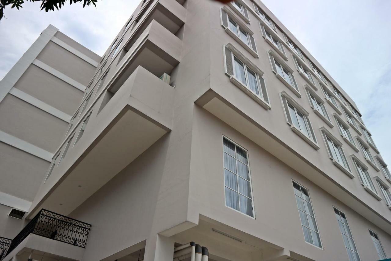 Hotel Shalva Jakarta Eksteriør billede